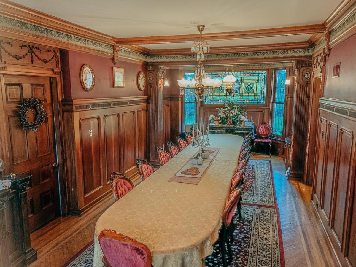 Bed and Breakfast The Emig Mansion Йорк Экстерьер фото